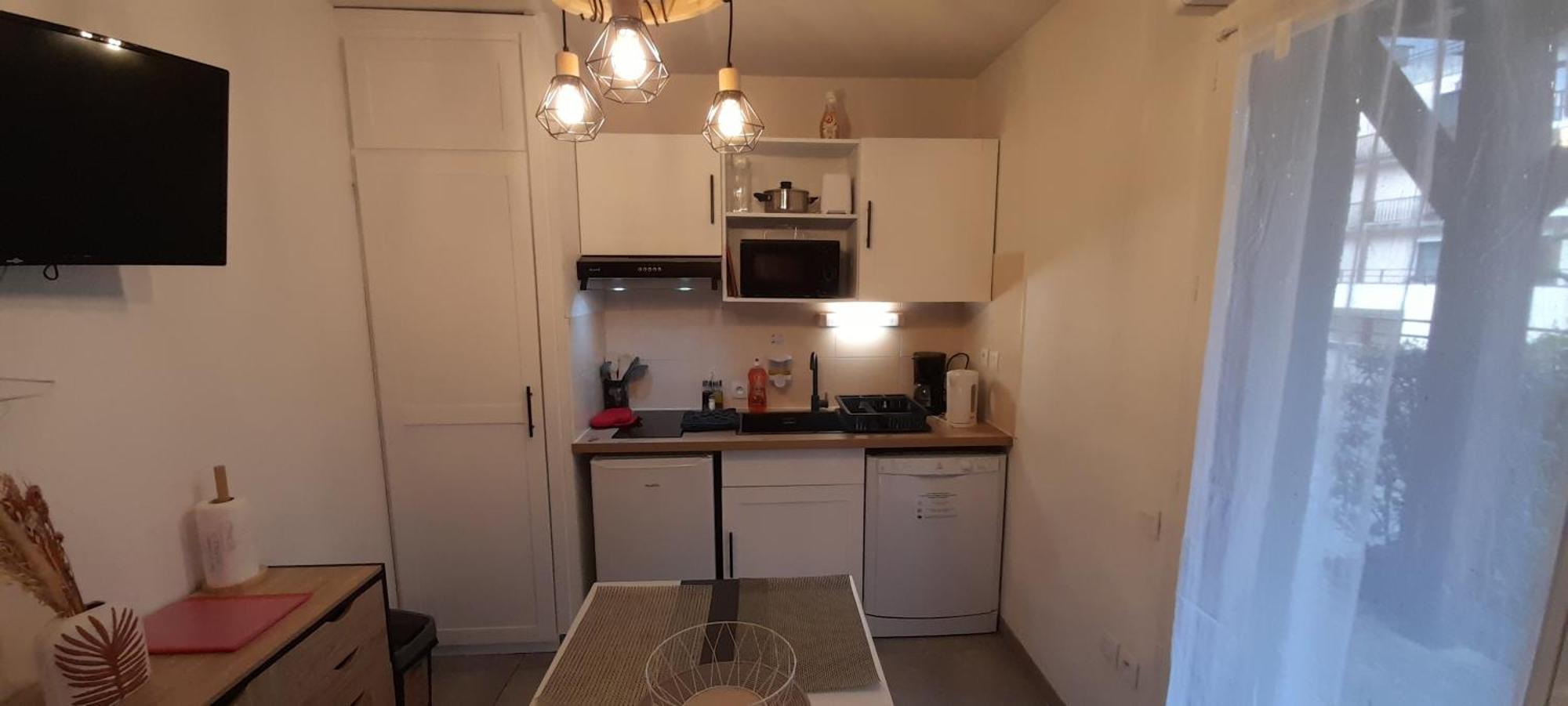 Appartement Du Chamois Roux, Dans Residence De Tourisme 3 Etoiles Lourdes Luaran gambar